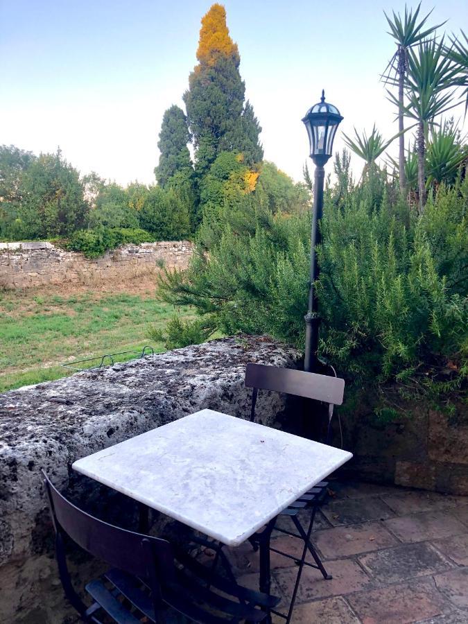 Au Bout Du Pre Hotell Pézenas Exteriör bild