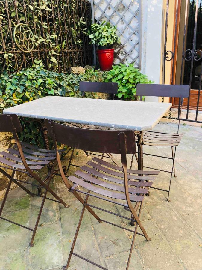 Au Bout Du Pre Hotell Pézenas Exteriör bild