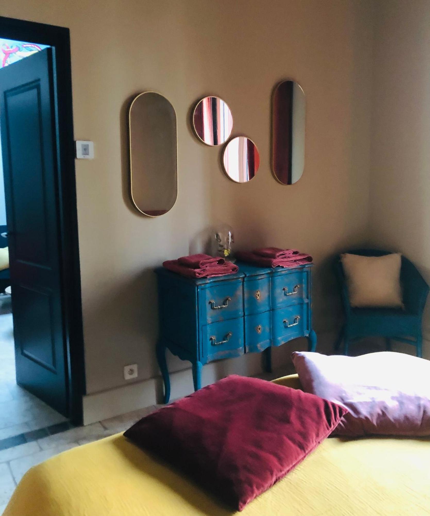 Au Bout Du Pre Hotell Pézenas Exteriör bild
